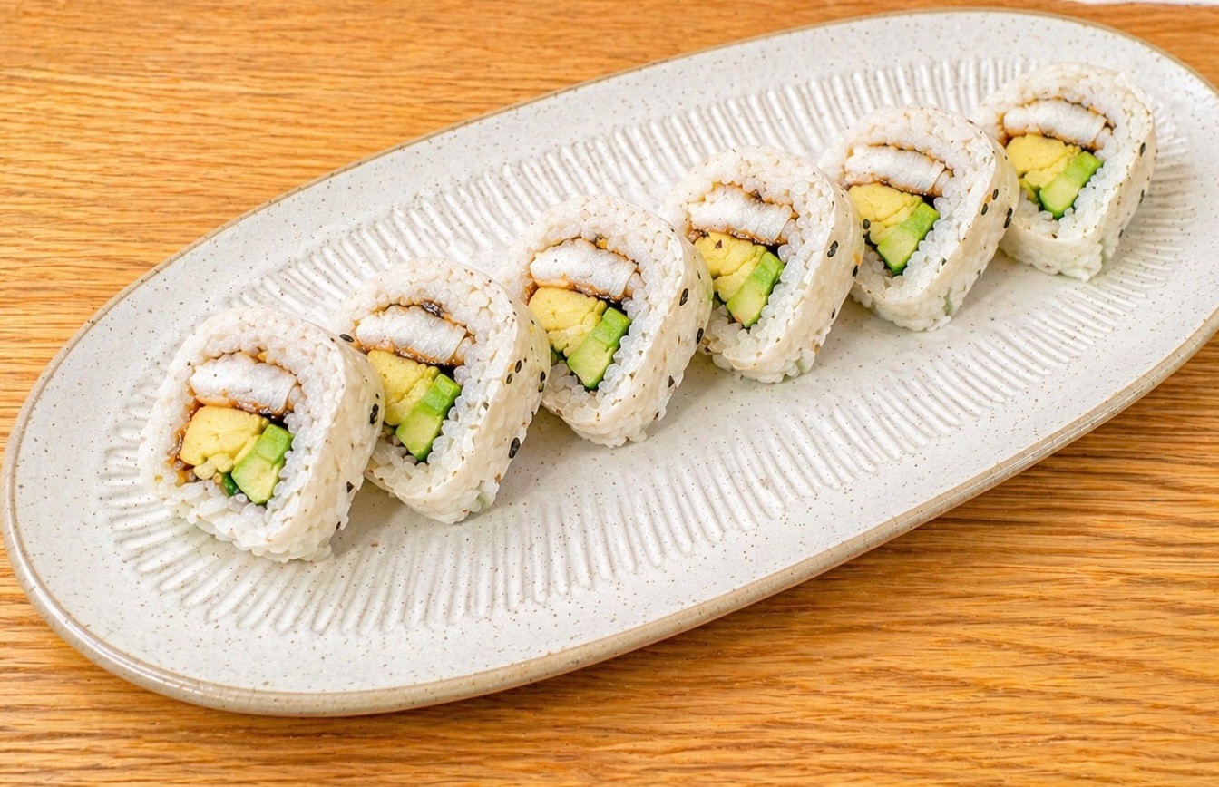 Cut Rolls & Hand Rolls item at Mizumi Sushi